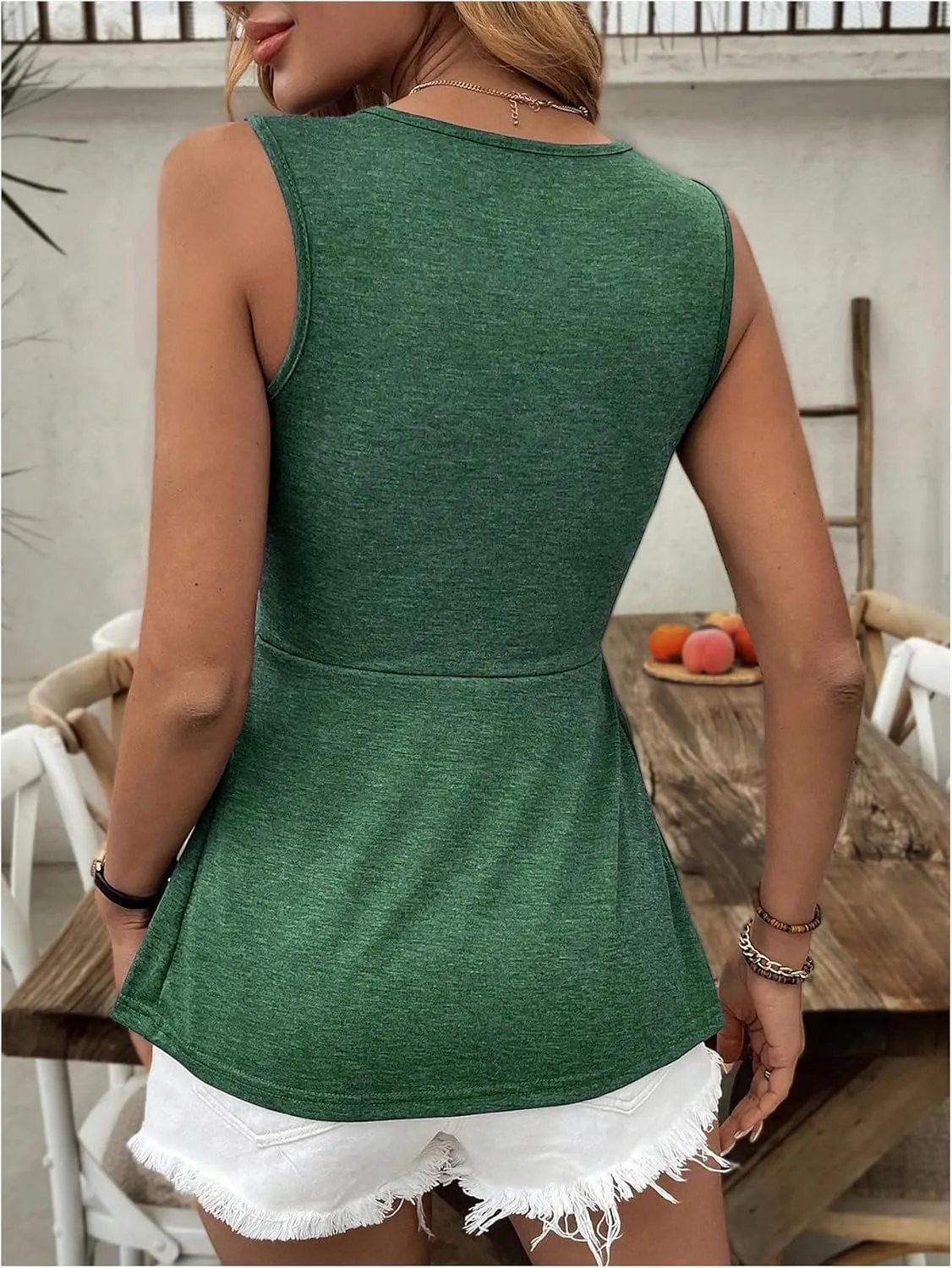 SOLY HUX Women's Tank Top Twist Front V Neck Sleeveless Peplum Summer Tops